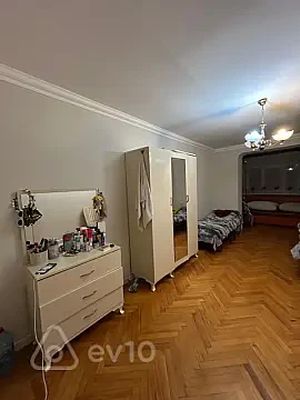 Kirayə verilir 2 otaqlı köhnə tikili 65 m² — Bakı, Yasamal 2 otaq 65.00 m²