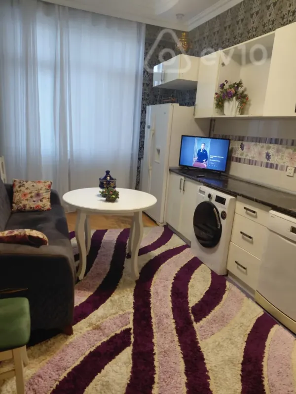Satılır 3 otaqlı yeni tikili 178 m²