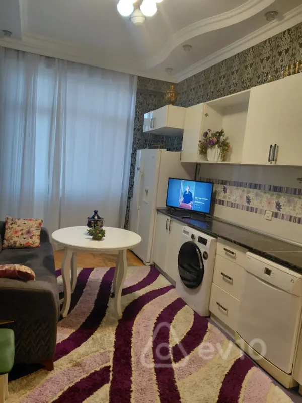 Satılır 3 otaqlı yeni tikili 178 m²