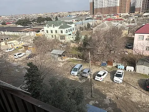 Kirayə verilir 2 otaqlı köhnə tikili 65 m²