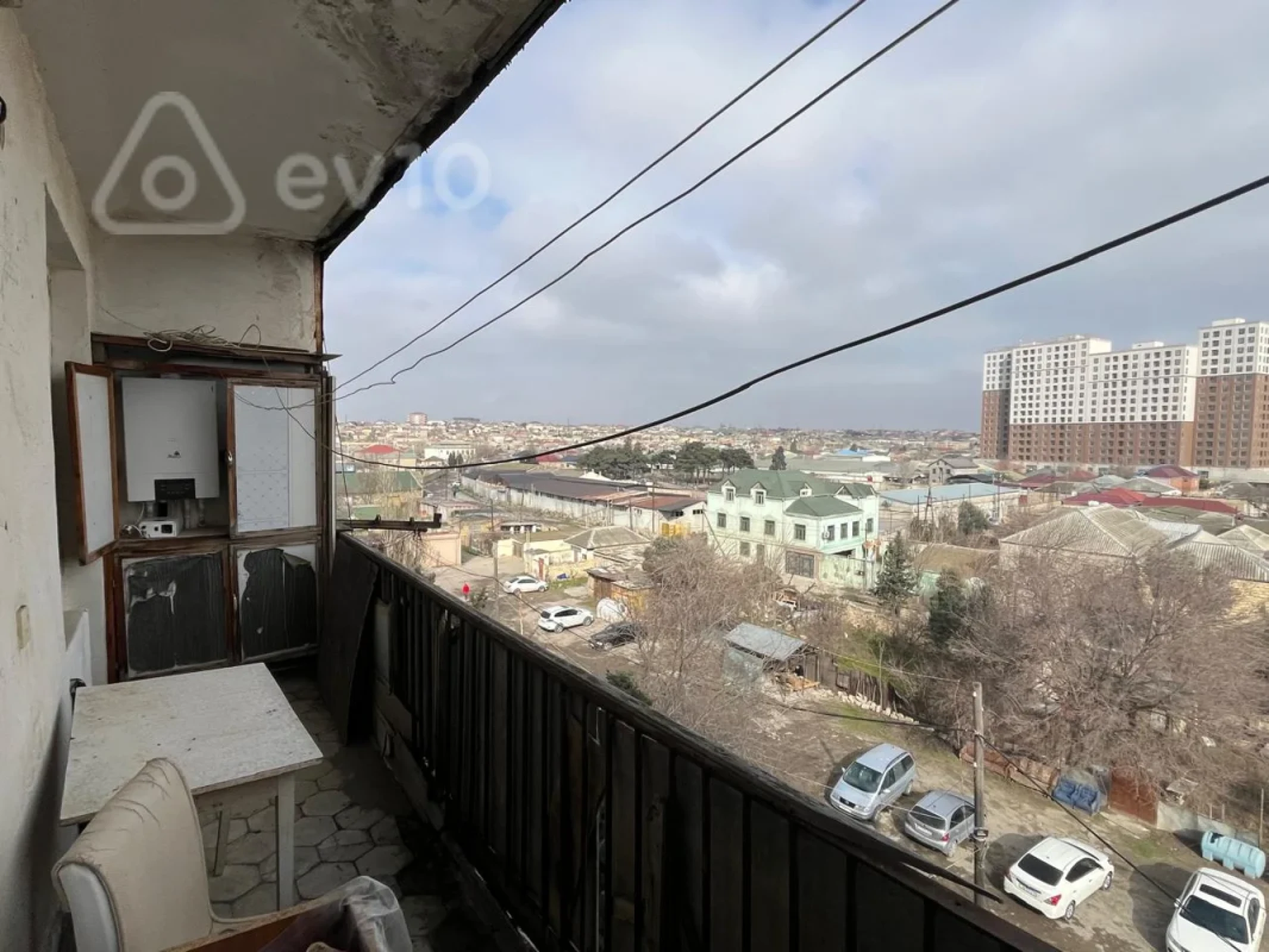 Kirayə verilir 2 otaqlı köhnə tikili 65 m²