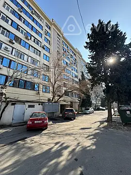 Satılır 5 otaqlı köhnə tikili 120 m²