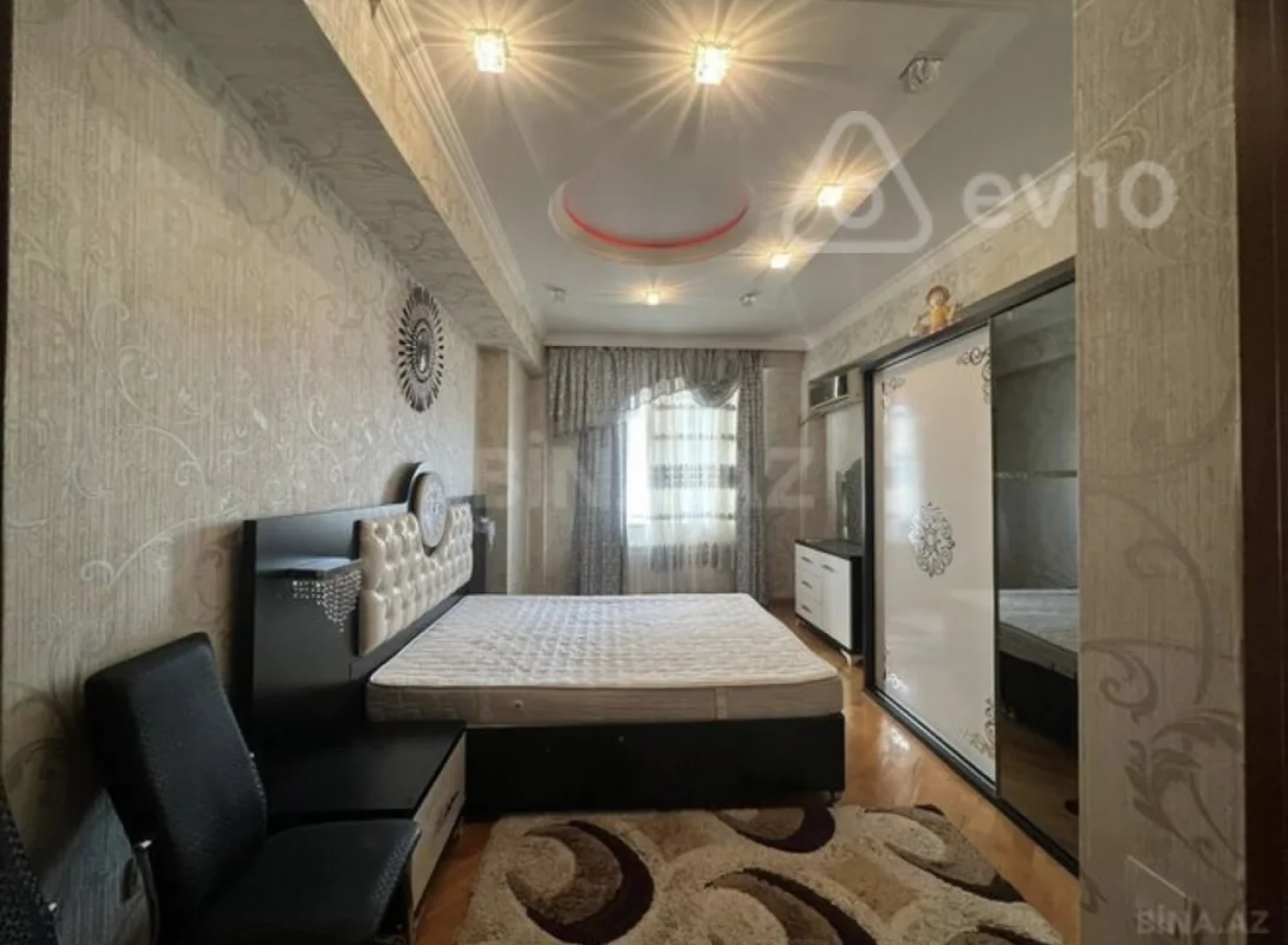 Kirayə verilir 3 otaqlı yeni tikili 100 m²