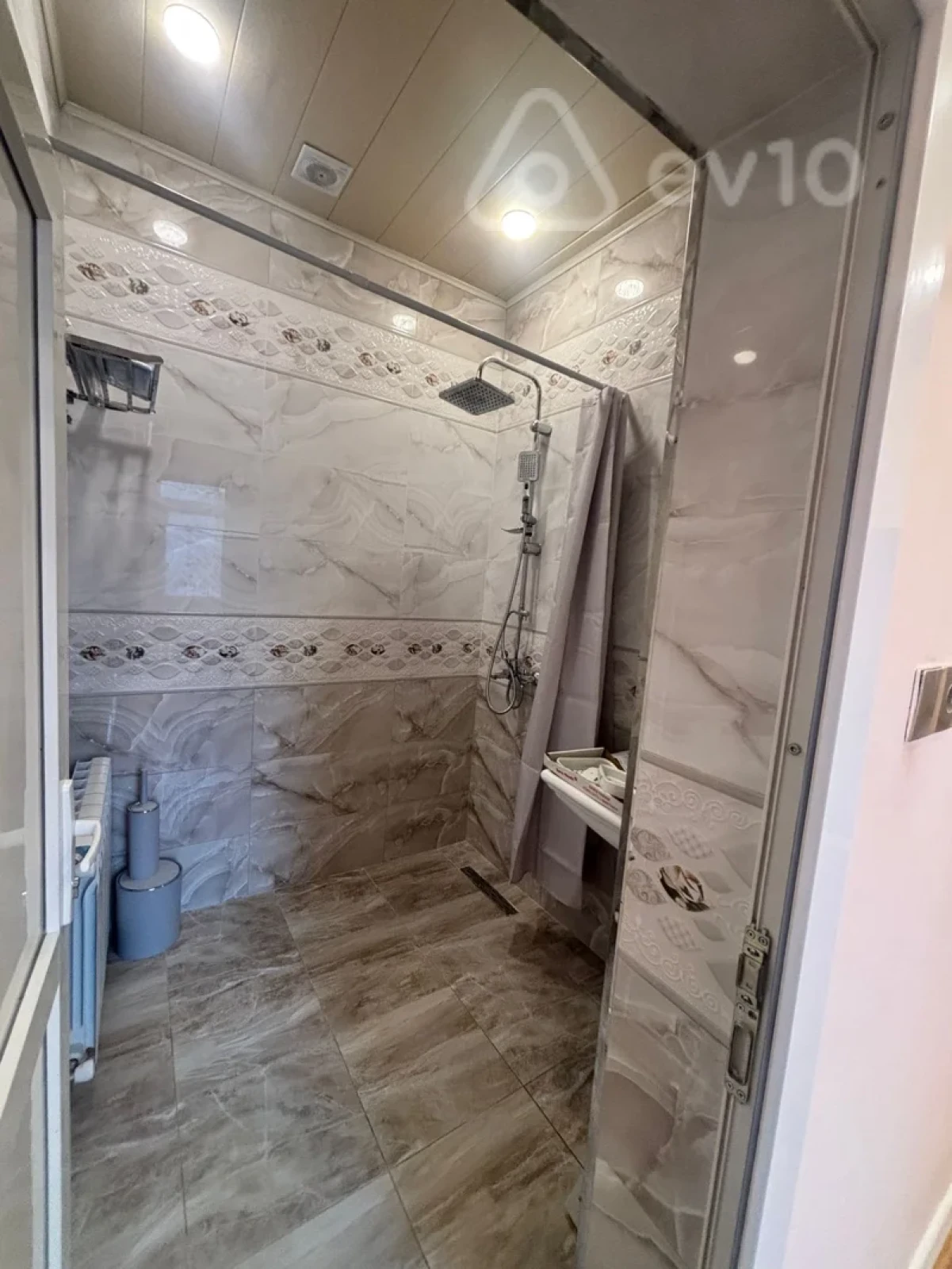 Kirayə verilir mənzil 250 m²