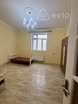 Kirayə verilir mənzil 250 m²