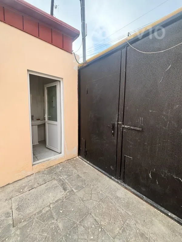 Kirayə verilir mənzil 250 m²