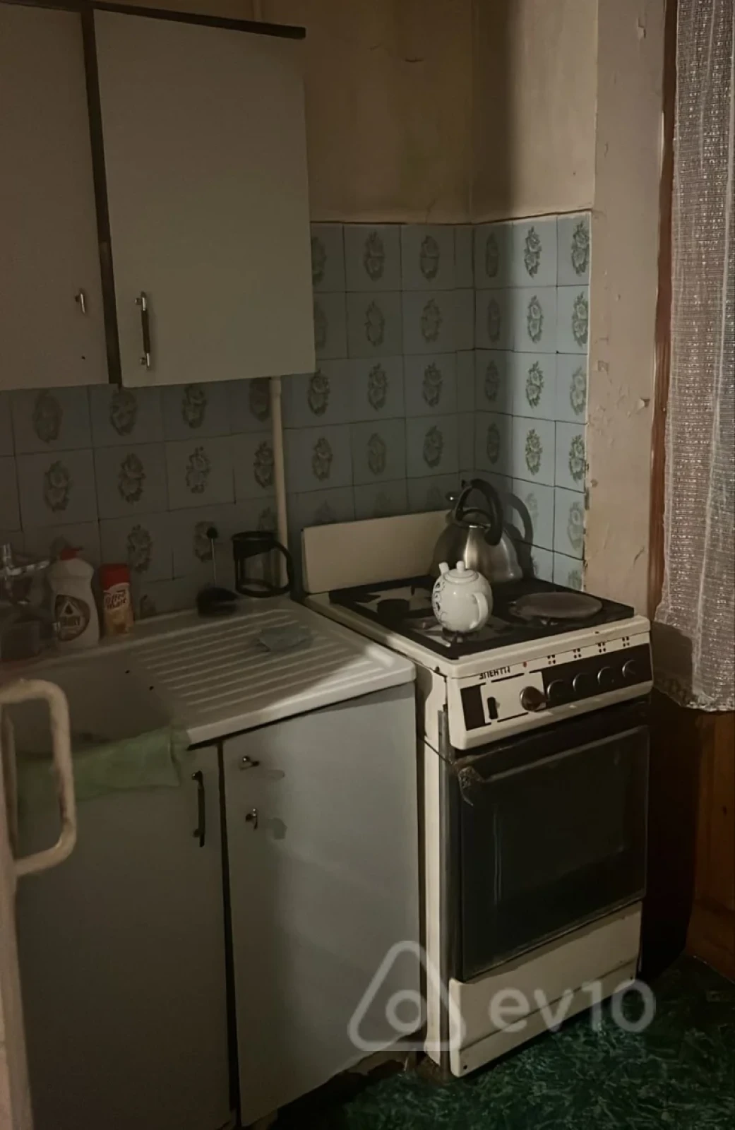 Kirayə verilir 2 otaqlı köhnə tikili 60 m²