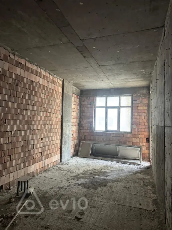 Satılır 3 otaqlı yeni tikili 170 m²