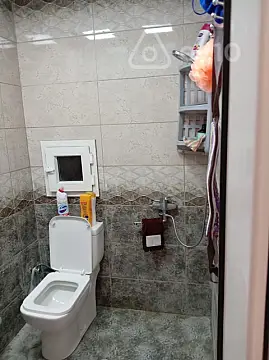 Kirayə verilir 4 otaqlı köhnə tikili 120 m²
