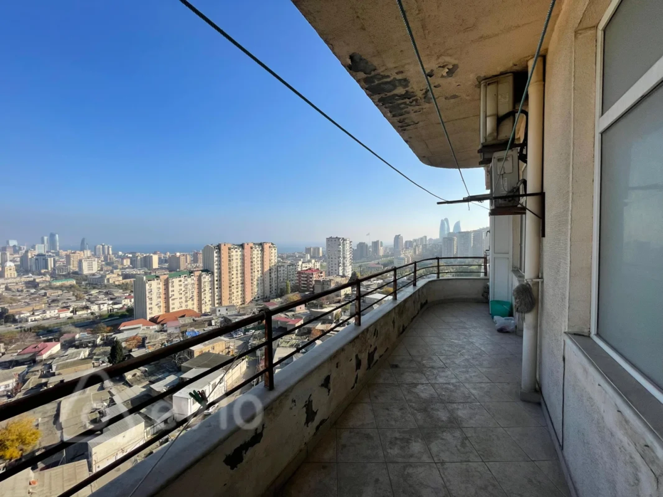 Satılır 4 otaqlı yeni tikili 180 m²