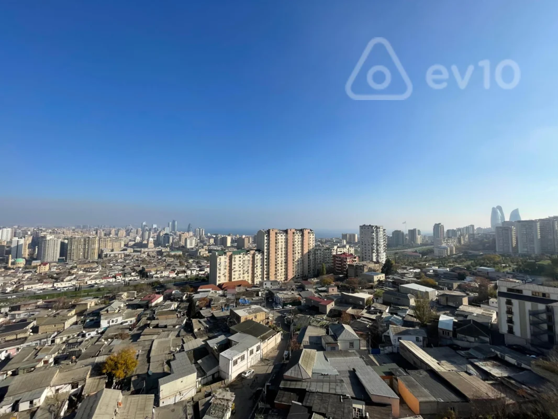 Satılır 4 otaqlı yeni tikili 180 m²