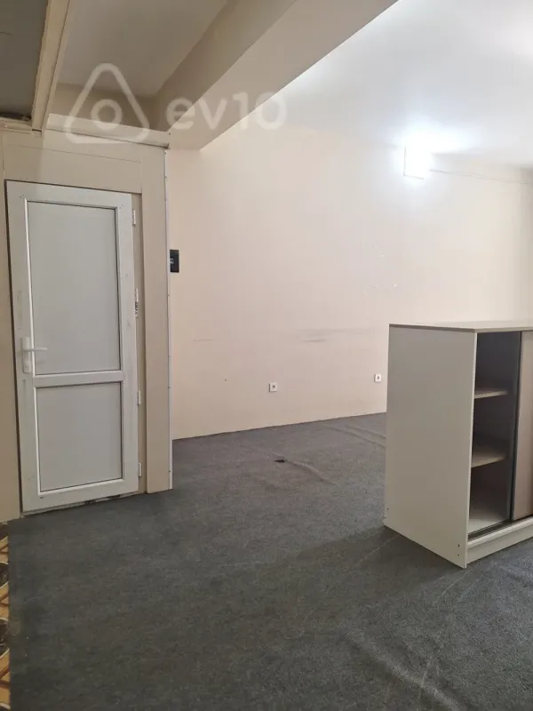 Kirayə verilir mənzil 38 m²