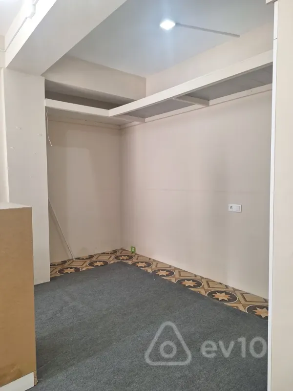 Kirayə verilir mənzil 38 m²