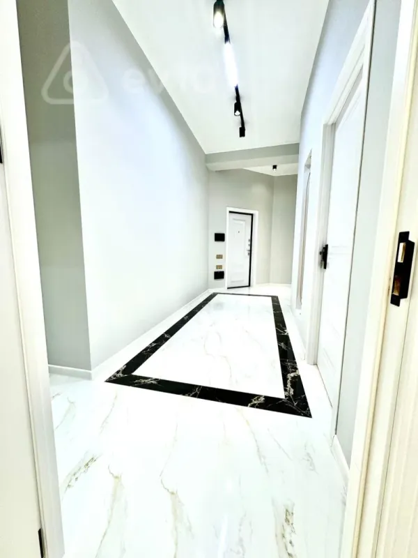 Satılır 3 otaqlı yeni tikili 74 m²