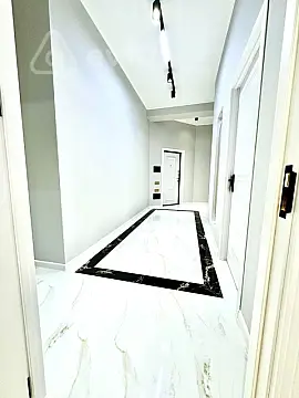 Satılır 3 otaqlı yeni tikili 74 m²