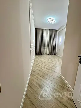Satılır 3 otaqlı yeni tikili 74 m²