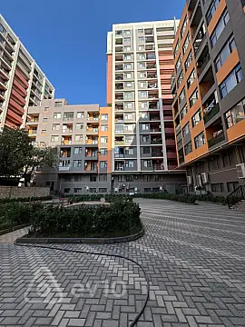 Satılır 3 otaqlı yeni tikili 107 m²