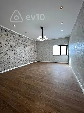 Satılır 7 otaqlı həyət evi 400 m²