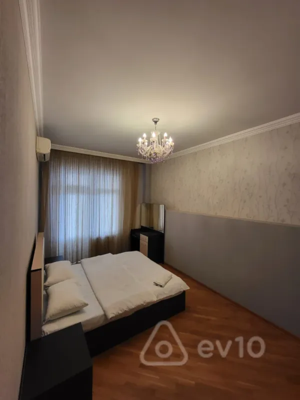 Satılır 3 otaqlı yeni tikili 188 m²