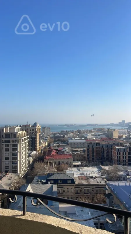 Satılır 3 otaqlı yeni tikili 188 m²