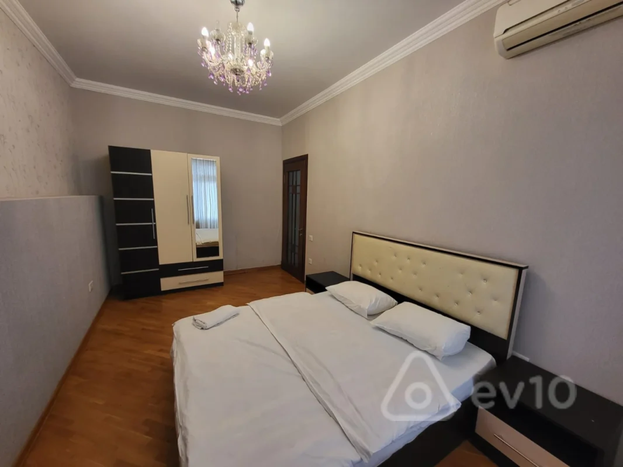 Satılır 3 otaqlı yeni tikili 188 m²