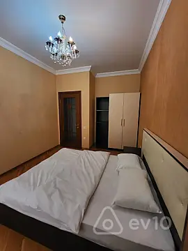 Satılır 3 otaqlı yeni tikili 188 m²