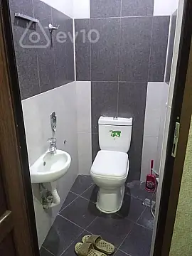 Kirayə verilir 2 otaqlı yeni tikili 65 m²