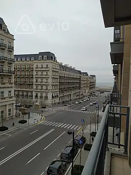 Kirayə verilir 3 otaqlı yeni tikili 145 m² — Bakı, Xətai 3 otaq 145.00 m²