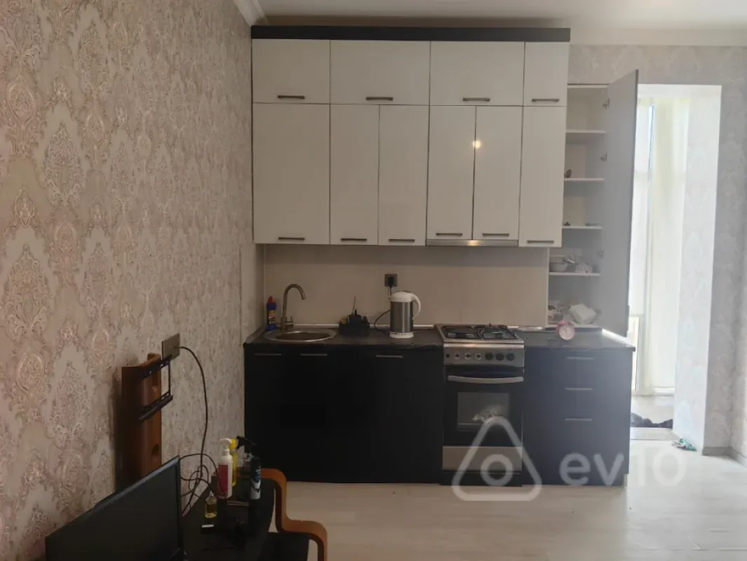Satılır 2 otaqlı yeni tikili 42 m²