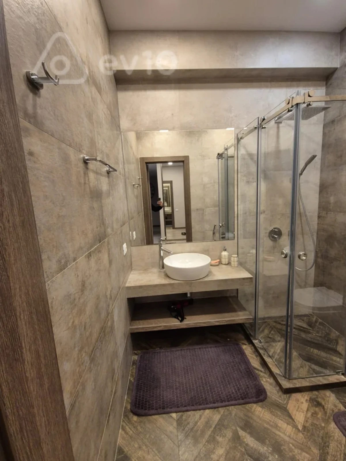 Kirayə verilir 3 otaqlı yeni tikili 120 m²