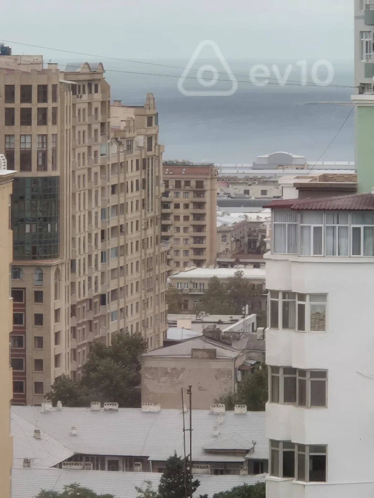 Kirayə verilir 3 otaqlı yeni tikili 120 m²