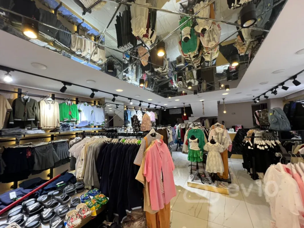 Kirayə verilir mənzil 160 m²