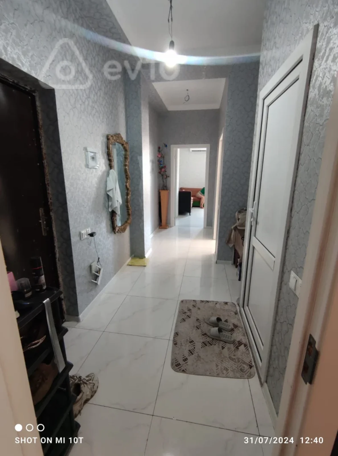 Kirayə verilir 2 otaqlı yeni tikili 50 m²