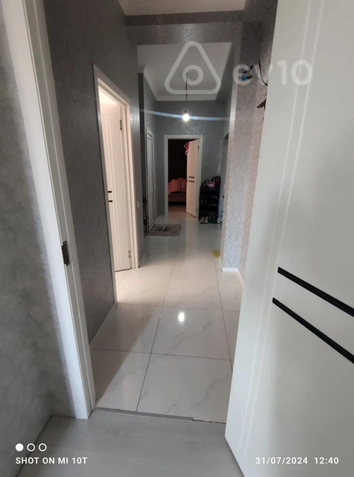 Kirayə verilir 2 otaqlı yeni tikili 50 m²