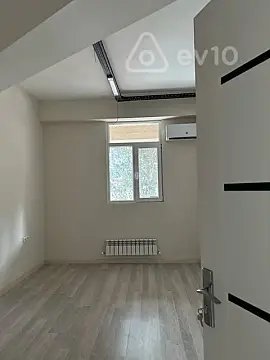 Kirayə verilir 17 otaqlı ofis 700 m²