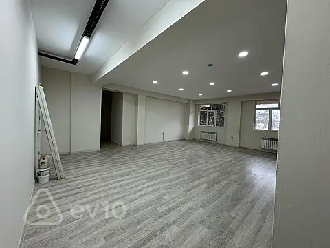Kirayə verilir 17 otaqlı ofis 700 m² — Bakı, Binəqədi 17 otaq 700.00 m²