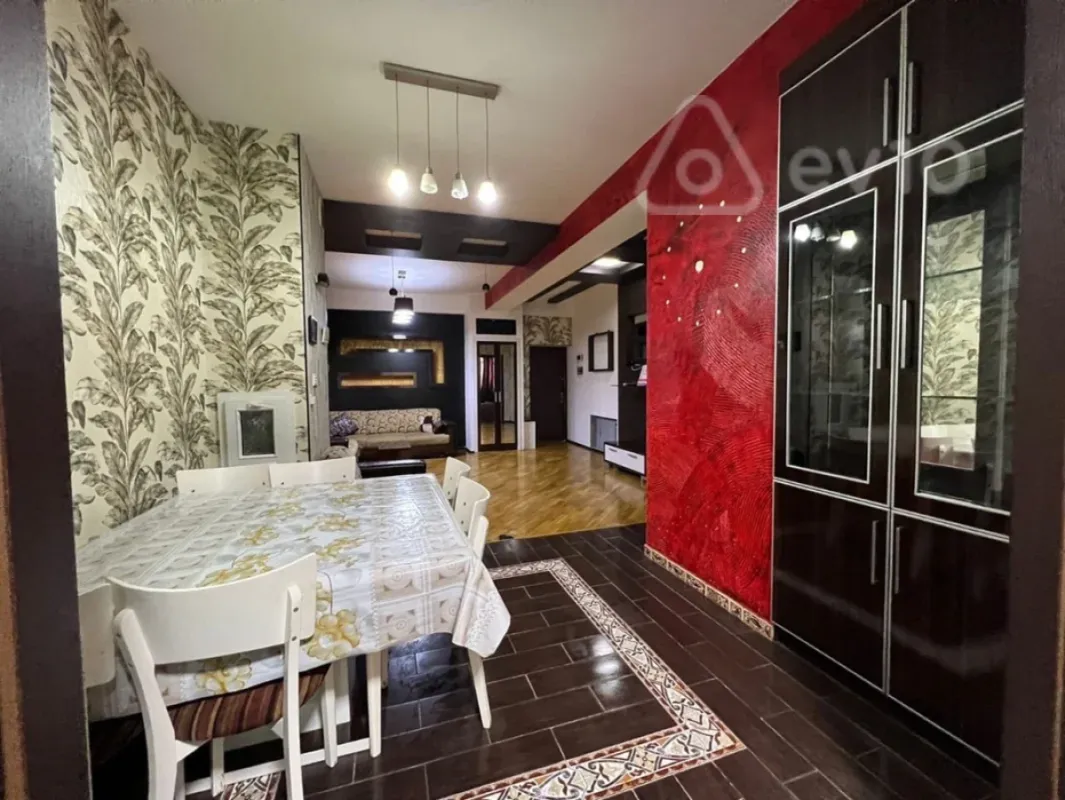 Kirayə verilir 2 otaqlı yeni tikili 27 m²