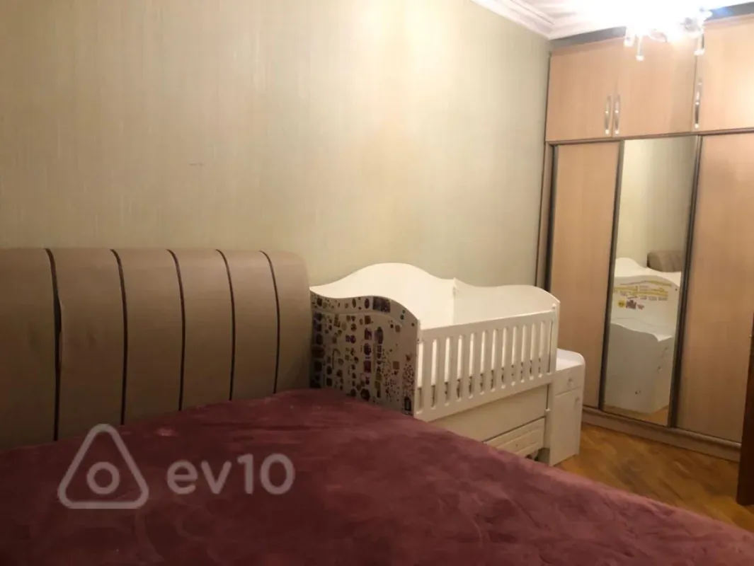 Satılır 3 otaqlı yeni tikili 156 m²