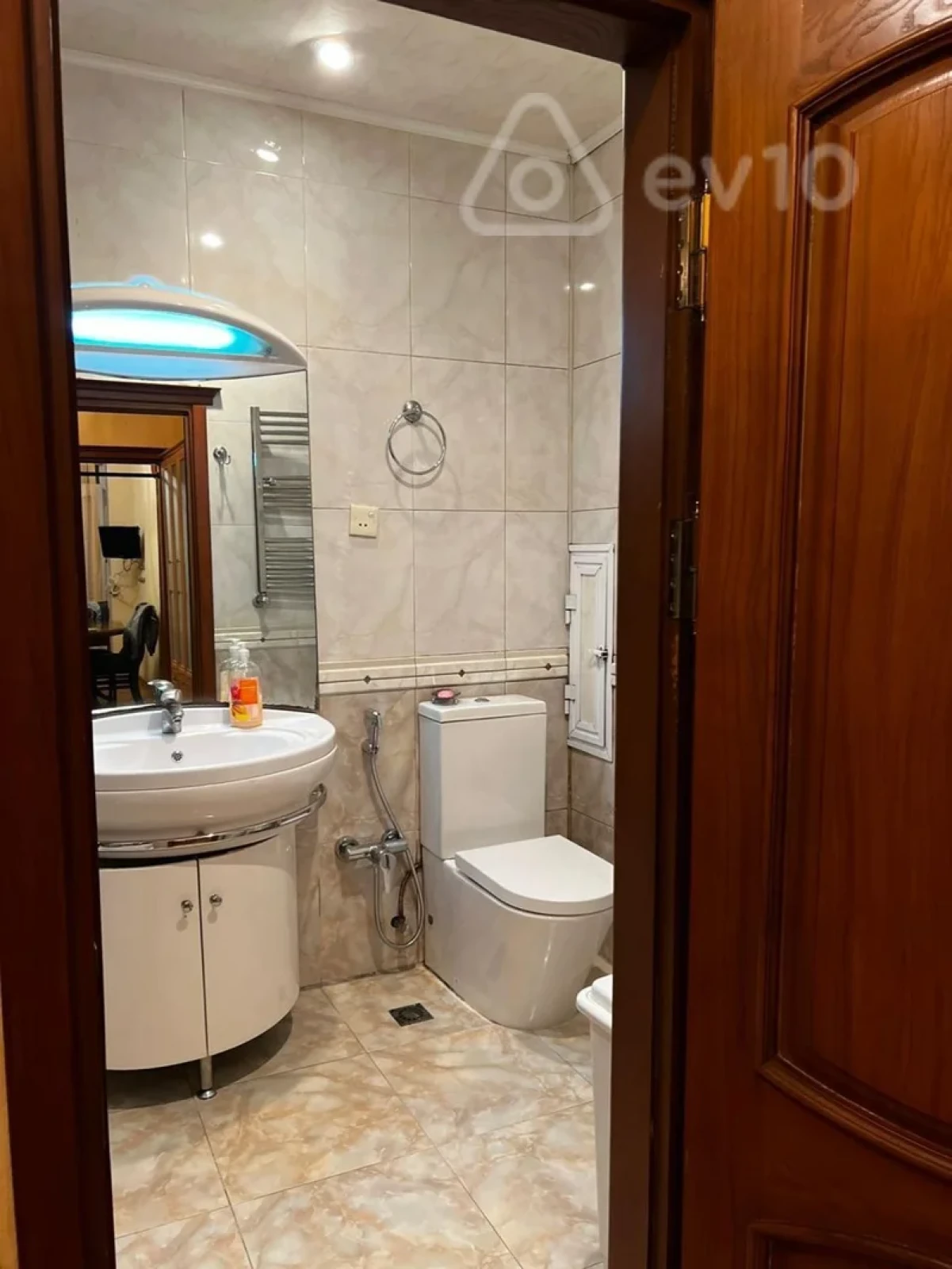 Satılır 3 otaqlı yeni tikili 156 m²