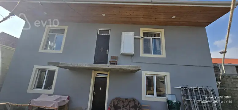 Satılır 8 otaqlı həyət evi 300 m² — Bakı, Suraxanı 8 otaq 300.00 m²