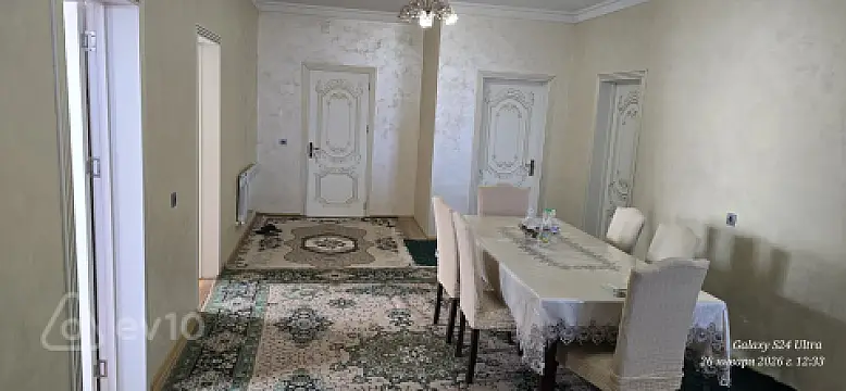 Satılır 8 otaqlı həyət evi 300 m²