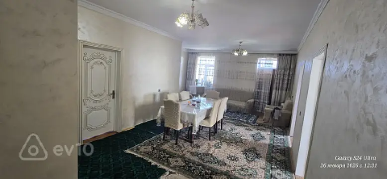 Satılır 8 otaqlı həyət evi 300 m²