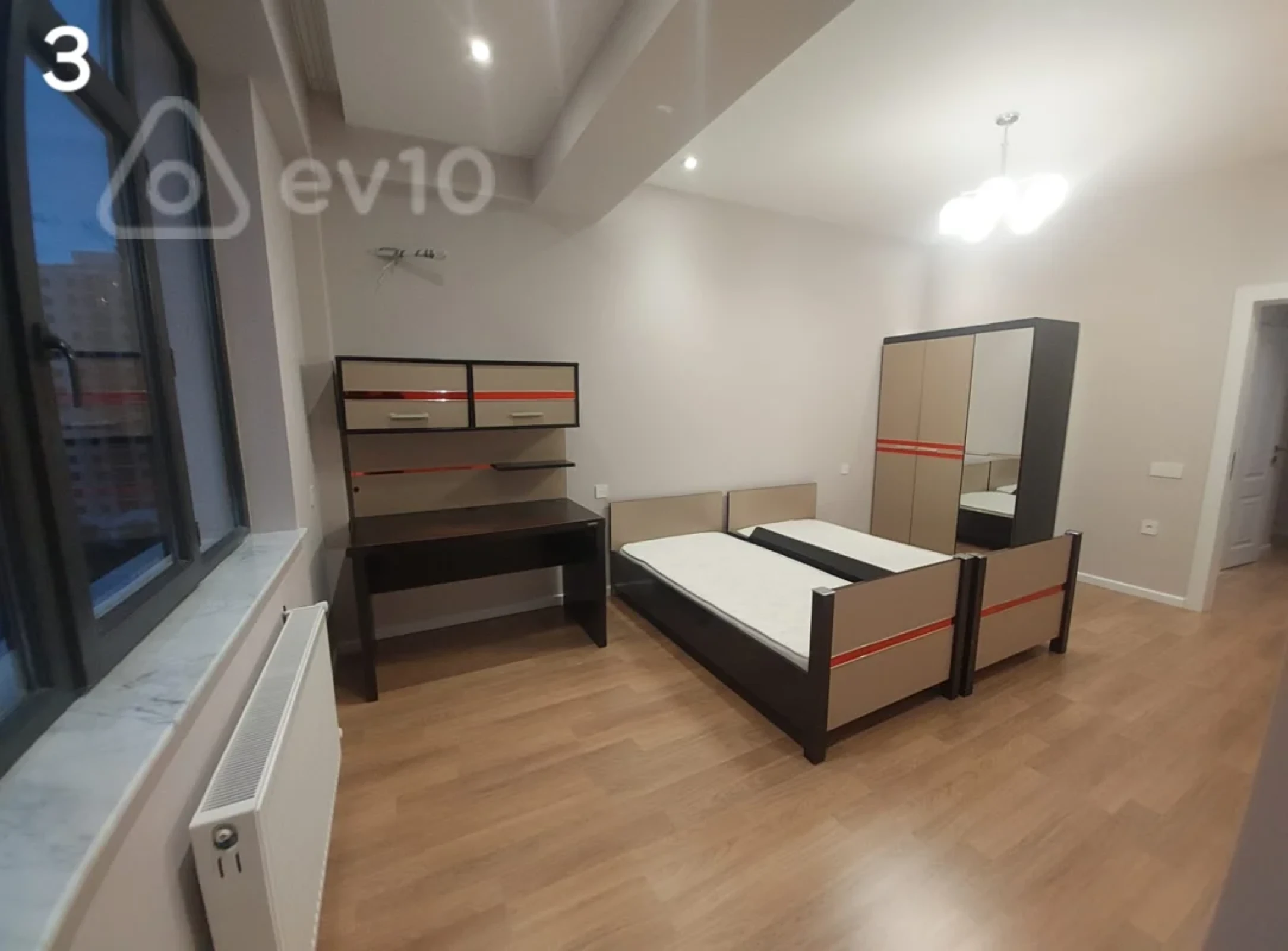 Kirayə verilir 3 otaqlı yeni tikili 140 m²