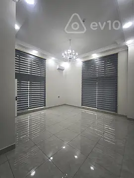 Kirayə verilir 4 otaqlı ofis 240 m²