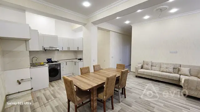 Satılır 3 otaqlı yeni tikili 93 m²
