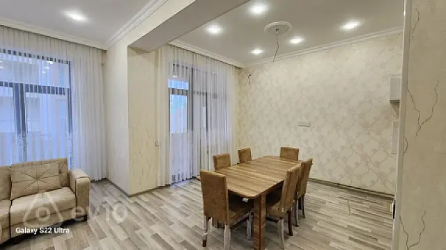 Satılır 3 otaqlı yeni tikili 93 m²
