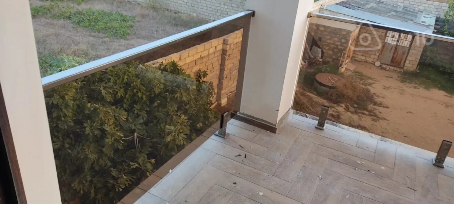 Satılır 7 otaqlı həyət evi 315 m²