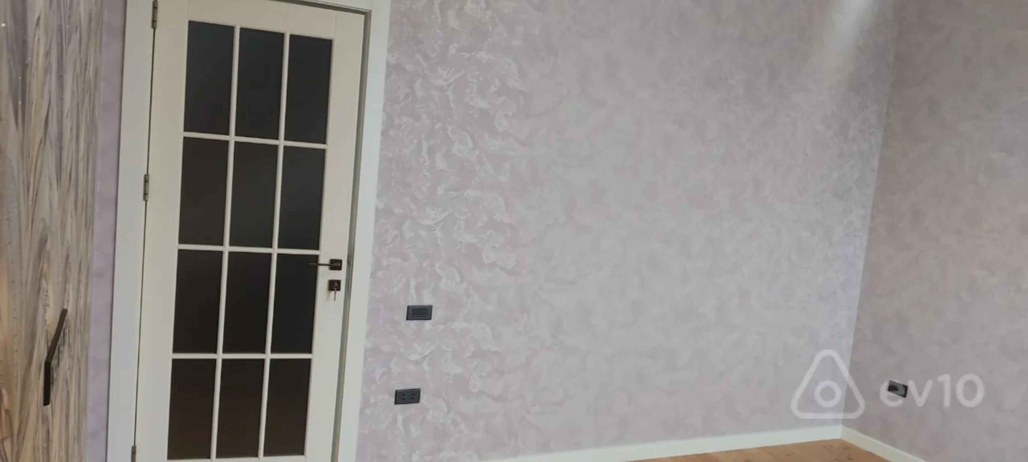 Satılır 7 otaqlı həyət evi 315 m²