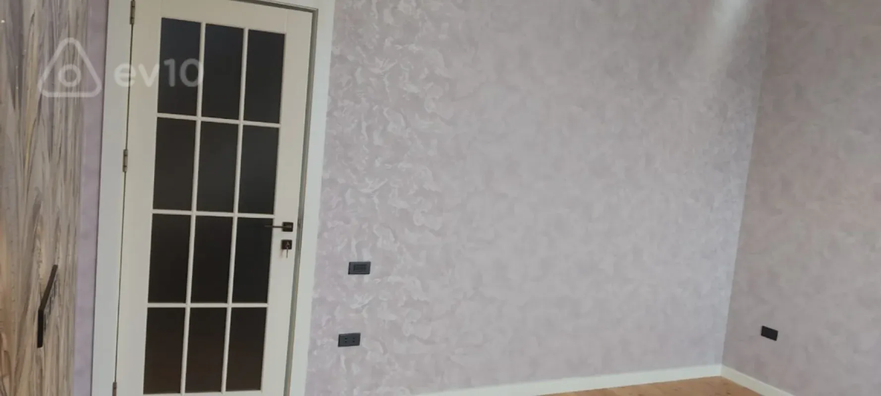 Satılır 7 otaqlı həyət evi 315 m²