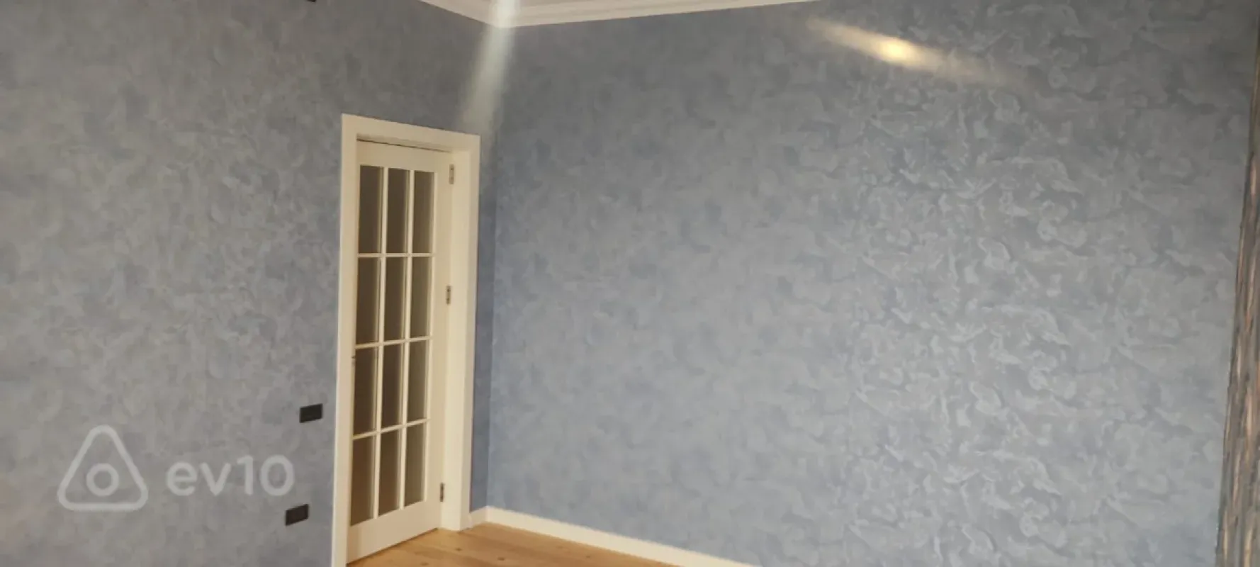 Satılır 7 otaqlı həyət evi 315 m²